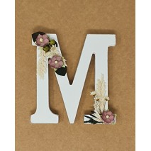 Letra madera 11 cm decorada con flores secas