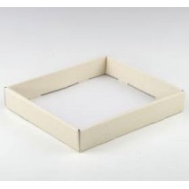 Bandeja cartón para detalles rectangular con blonda de papel 43 x 29 cm marfil