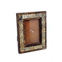 Portafoto madera tallada motivo étnico 15x10cmcm