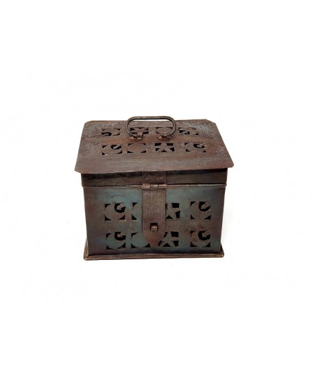 Caja decoración hierro oxido rectangular calada 20 x 17cm Alt.14cm