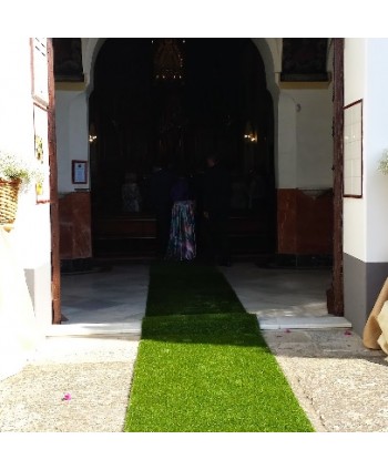 Alquiler alfombra césped 1 x 4 mts.