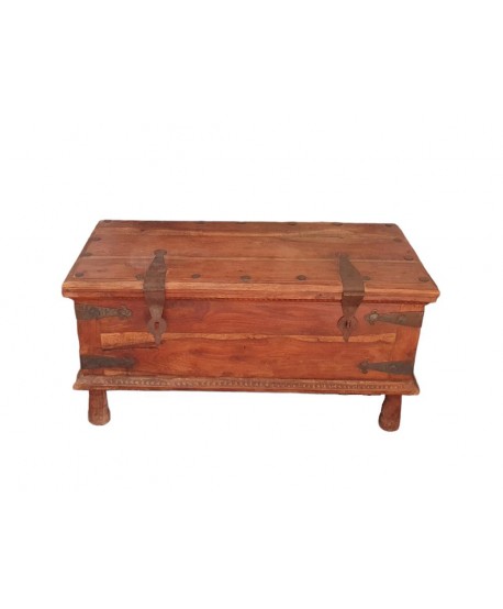 Mueble baúl madera 90x45x45cm c/clavos