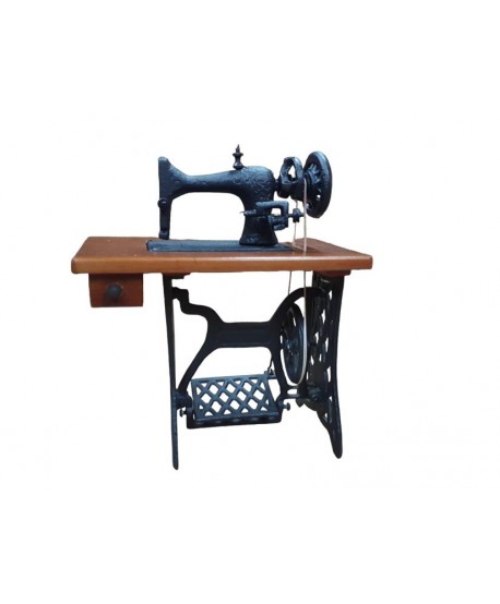 Máquina de coser 20x12x25cm