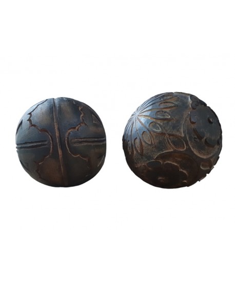 Bola decoración madera labrada oscura surtidas d.10cm