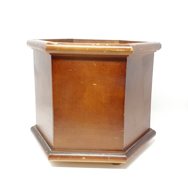 Macetero madera nogal hexagonal 30x30  Alt. 27cm