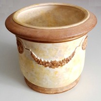 Macetero cerámica castillo crema/bronce Alt.29cm d.35cm